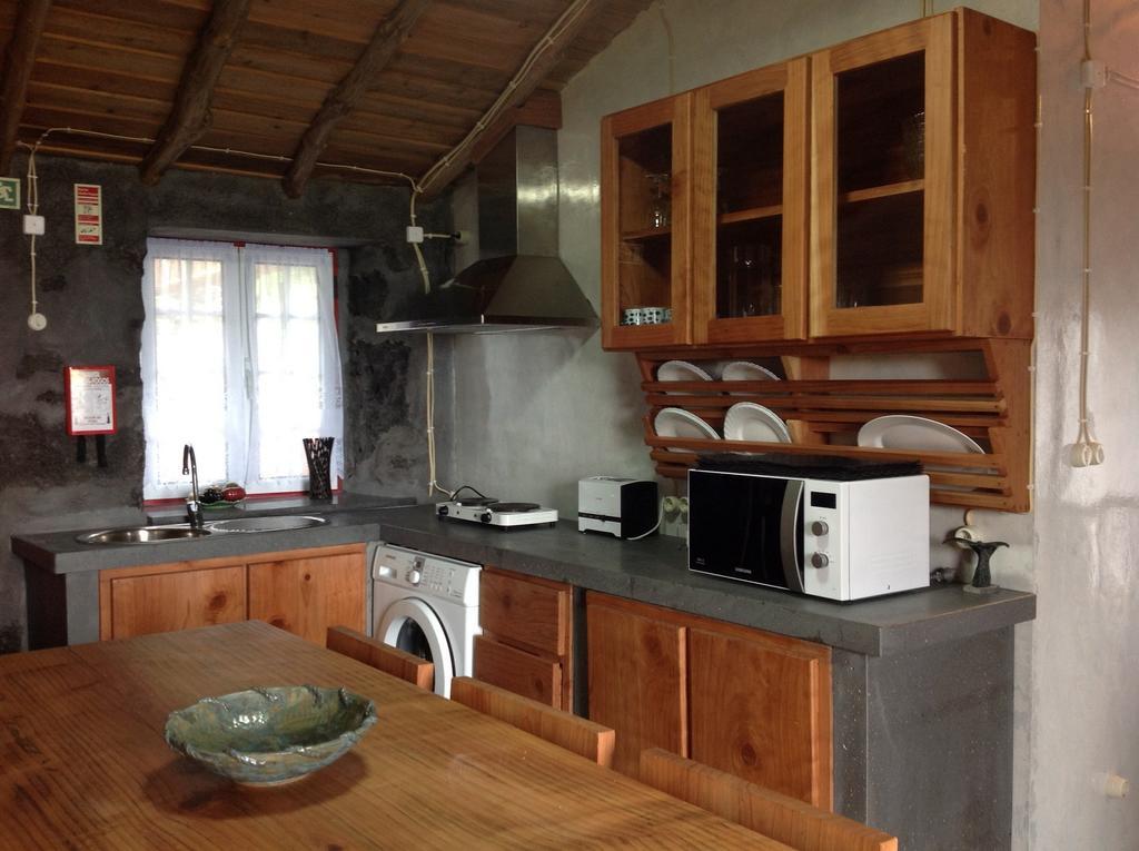 Aldeia Dos Caldeiroes Villa Sao Mateus  Bilik gambar